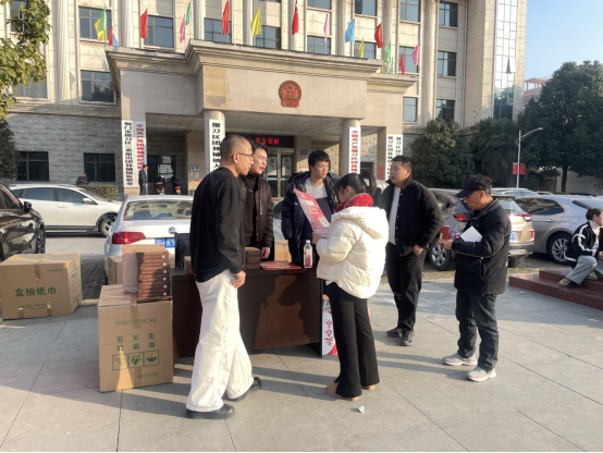 中荊置業前往團林鎮開展“安居工程”政策宣講及中荊學府項目宣傳活動36.png