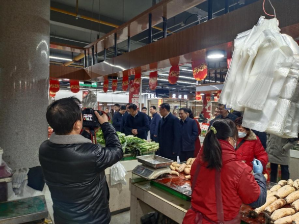市委書記胡亞波帶隊至市場運營公司所屬象山市場開展安全生產和物資保供檢查活動(2)293.png